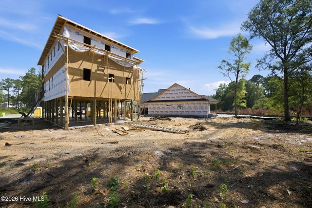 1628 Osprey Cove Court, Wilmington, NC 28401