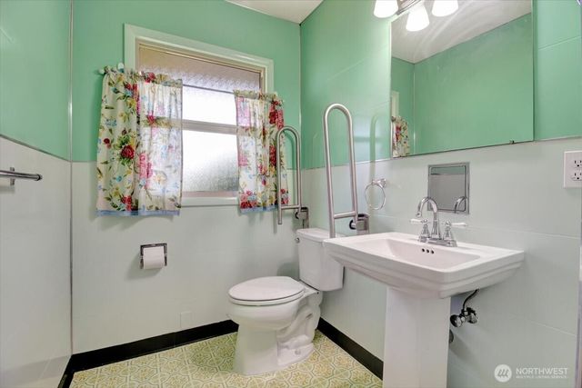 415 S Macleod Avenue, Arlington, WA 98223