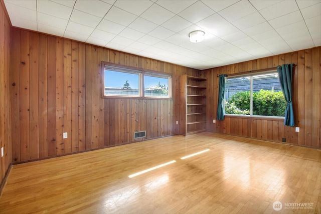 415 S Macleod Avenue, Arlington, WA 98223