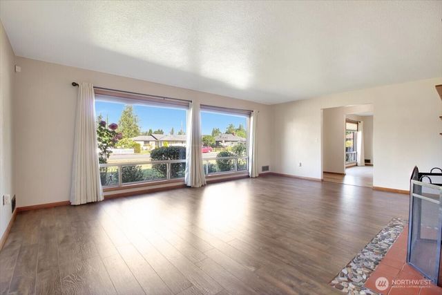 415 S Macleod Avenue, Arlington, WA 98223