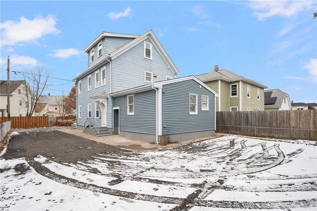 5 Borden Street, Pawtucket, RI 02861