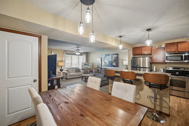 8601 Westown Parkway 34106, West Des Moines, IA 50266