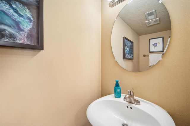 8601 Westown Parkway 34106, West Des Moines, IA 50266