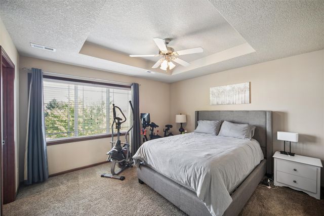 8601 Westown Parkway 34106, West Des Moines, IA 50266
