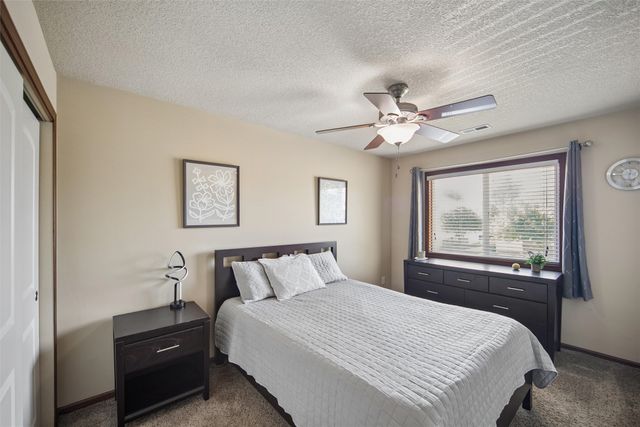8601 Westown Parkway 34106, West Des Moines, IA 50266