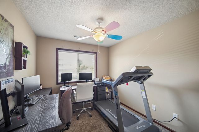 8601 Westown Parkway 34106, West Des Moines, IA 50266