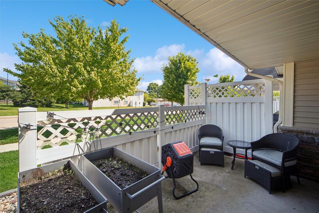 8601 Westown Parkway 34106, West Des Moines, IA 50266
