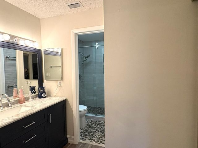 3304 Carambola Circle 3304, Pompano Beach, FL 33066