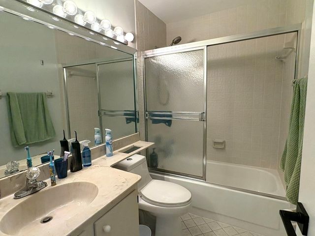 3304 Carambola Circle 3304, Pompano Beach, FL 33066