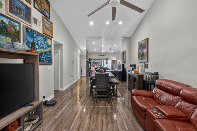 3304 Carambola Circle 3304, Coconut Creek, FL 33066