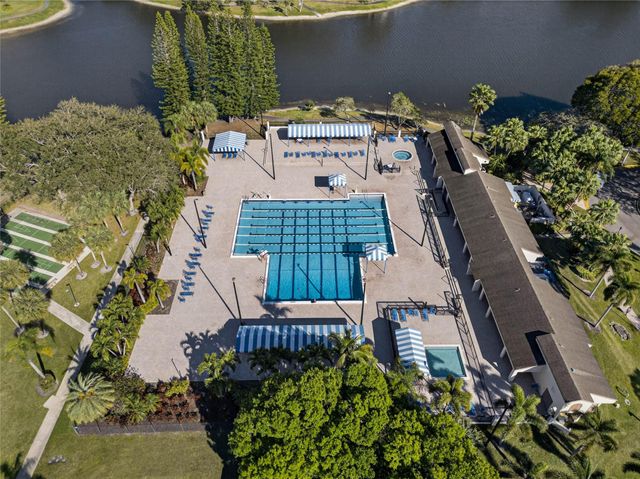 3304 Carambola Circle 3304, Coconut Creek, FL 33066