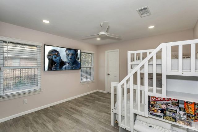 4228 E Sandy Bluff Dr, Gulf Breeze, FL 32563