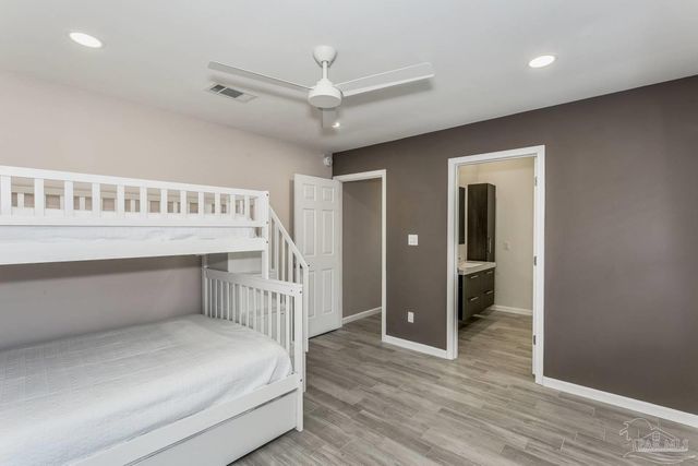 4228 E Sandy Bluff Dr, Gulf Breeze, FL 32563