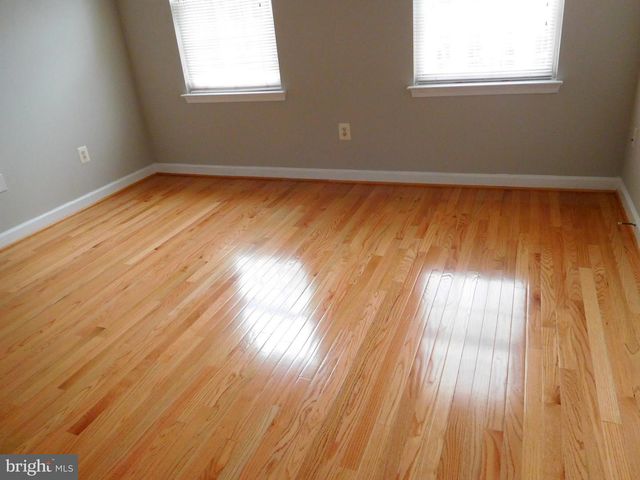 4302 TALMADGE CIR, Suitland, MD 20746