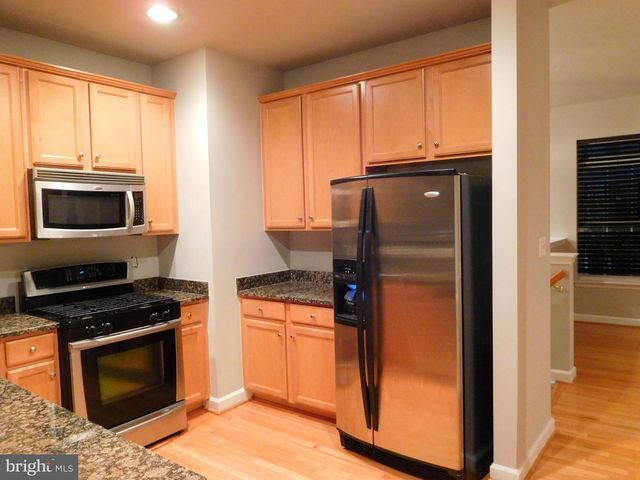4302 TALMADGE CIR, Suitland, MD 20746
