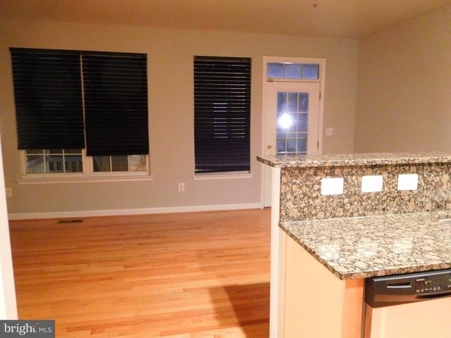 4302 TALMADGE CIR, Suitland, MD 20746