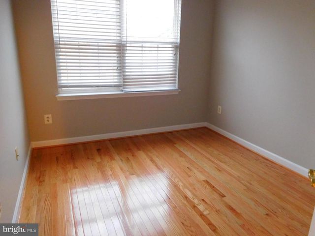 4302 TALMADGE CIR, Suitland, MD 20746