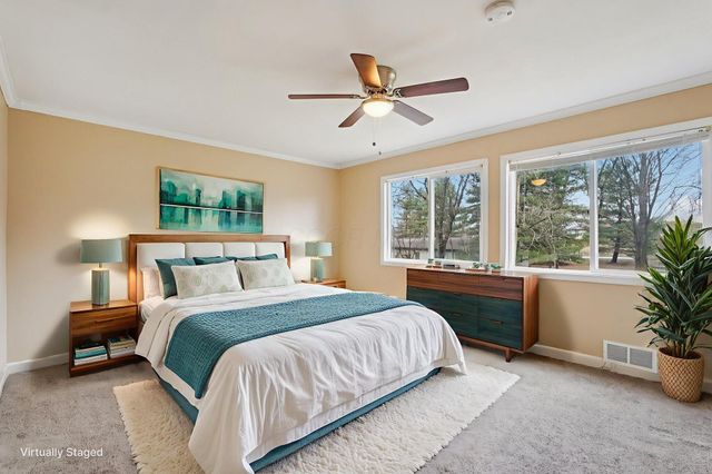 749 Carryback Drive SW, Pataskala, OH 43062