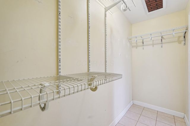 749 Carryback Drive SW, Pataskala, OH 43062