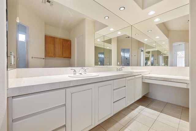 4 Ivy League Circle, Rancho Mirage, CA 92270