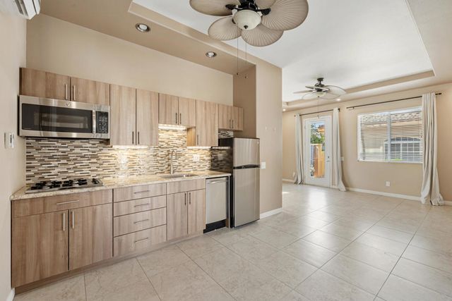 4 Ivy League Circle, Rancho Mirage, CA 92270