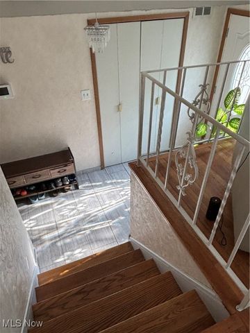 809 Wellmon Street, Bedford, OH 44146