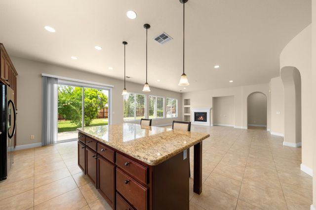 4006 Quarter Dome Cir, Rancho Cordova, CA 95742