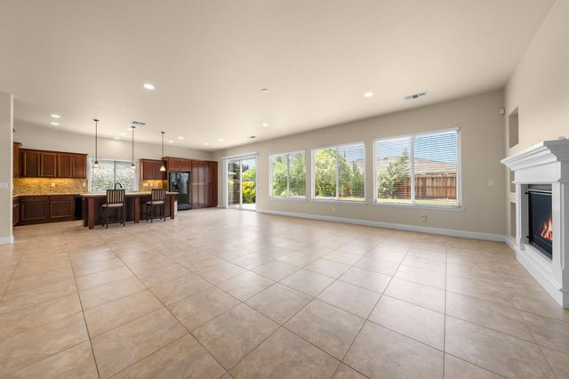 4006 Quarter Dome Cir, Rancho Cordova, CA 95742