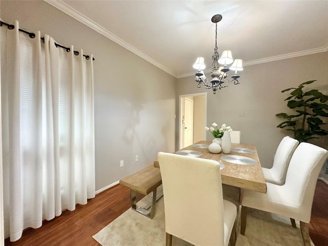 2514 Nantucket Drive C, Houston, TX 77057