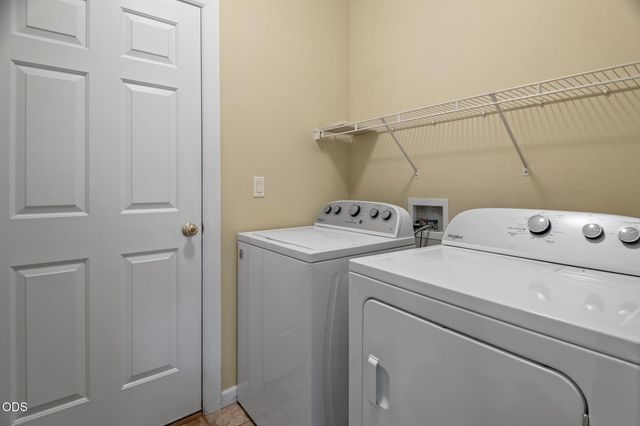 21164 Copperfield Avenue, Bend, OR 97702