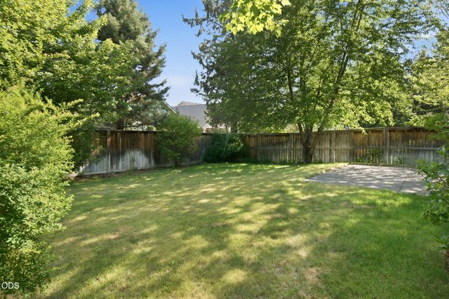 21164 Copperfield Avenue, Bend, OR 97702