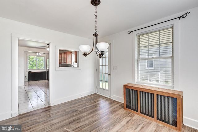 760 N HOUCKSVILLE RD, Hampstead, MD 21074