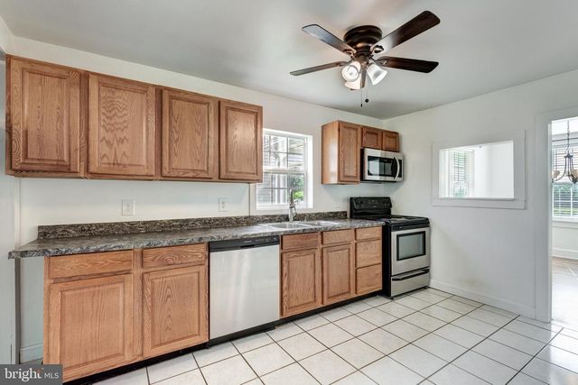 760 N HOUCKSVILLE RD, Hampstead, MD 21074