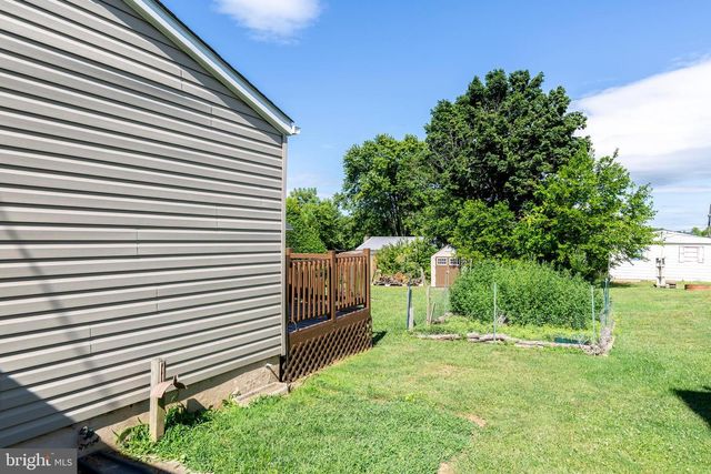 760 N HOUCKSVILLE RD, Hampstead, MD 21074