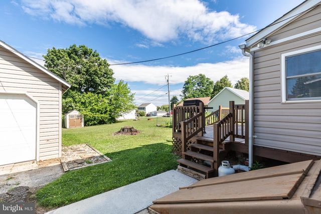 760 N HOUCKSVILLE RD, Hampstead, MD 21074