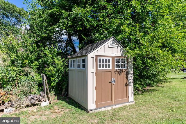 760 N HOUCKSVILLE RD, Hampstead, MD 21074