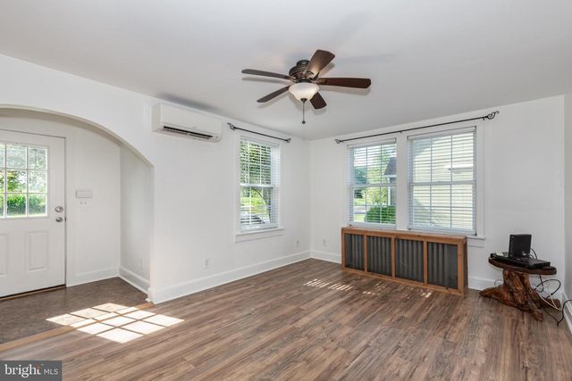 760 N HOUCKSVILLE RD, Hampstead, MD 21074