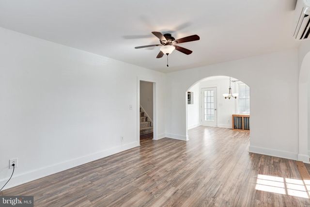 760 N HOUCKSVILLE RD, Hampstead, MD 21074