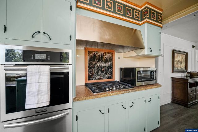 2341 NE 35th St, Lincoln City, OR 97367