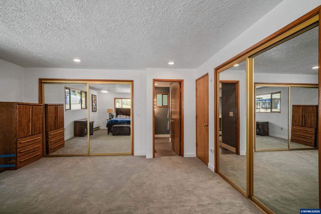 2341 NE 35th St, Lincoln City, OR 97367
