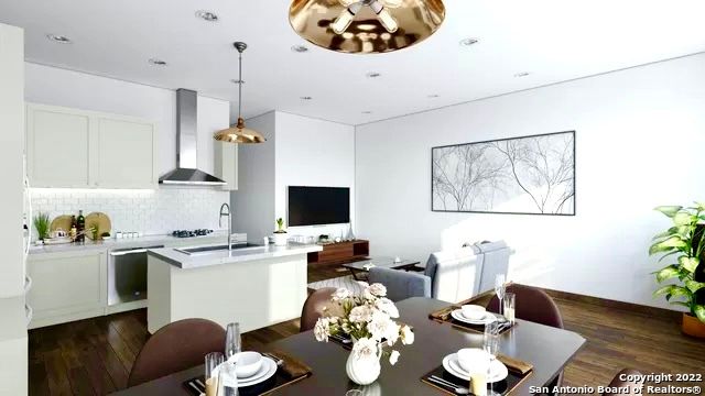 808 E Carson St Unit 102, San Antonio, TX 78208