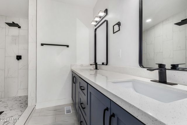 15718 W REMUDA Drive, Surprise, AZ 85387