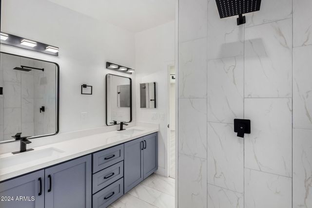 15718 W REMUDA Drive, Surprise, AZ 85387