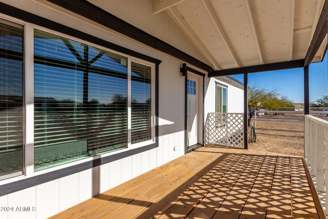 15718 W REMUDA Drive, Surprise, AZ 85387