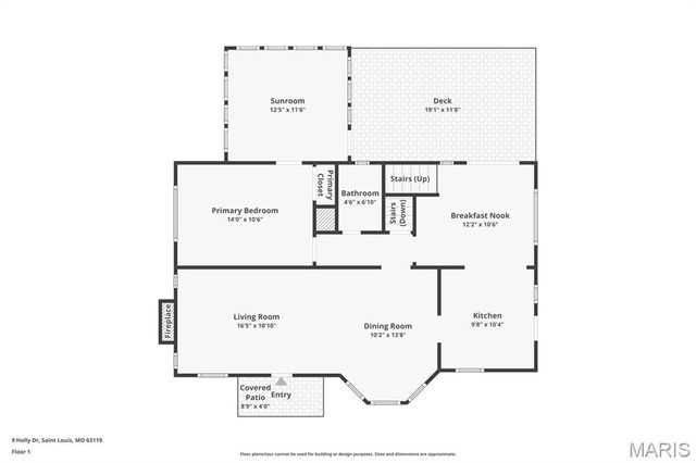 9 Holly Drive, Webster Groves, MO 63119