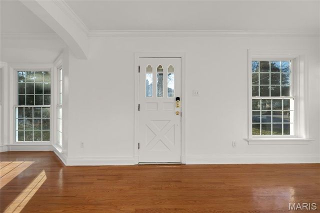 9 Holly Drive, Webster Groves, MO 63119