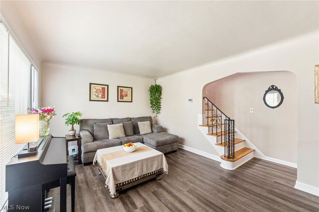 29306 Oakdale Road, Willowick, OH 44095