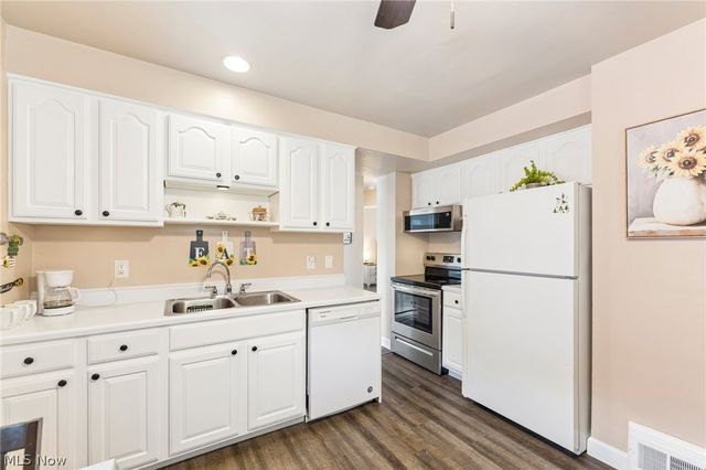 29306 Oakdale Road, Willowick, OH 44095