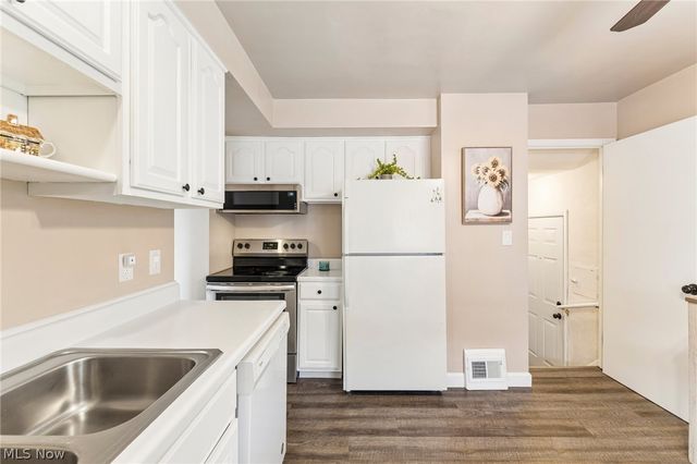 29306 Oakdale Road, Willowick, OH 44095