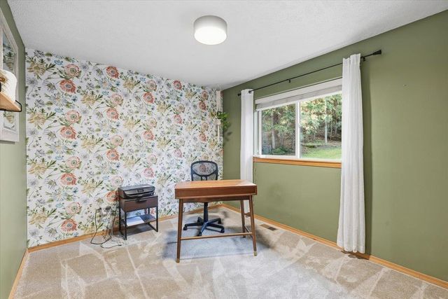 1923 S Mount Vernon Dr, Spokane, WA 99223